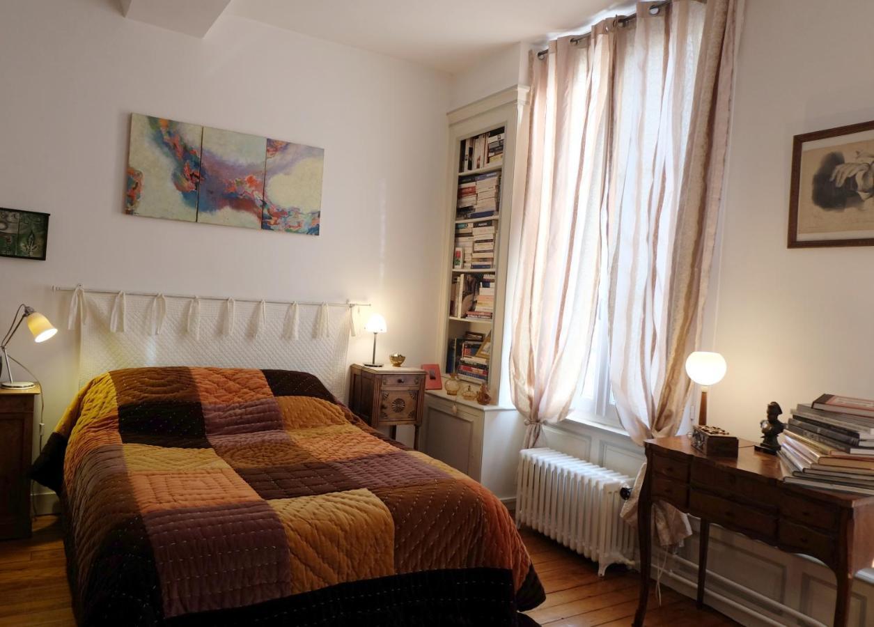カーン 44 Rue Cap Bed & Breakfast エクステリア 写真
