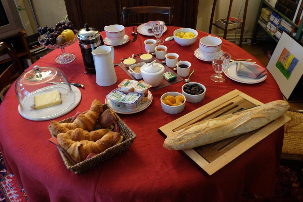カーン 44 Rue Cap Bed & Breakfast エクステリア 写真